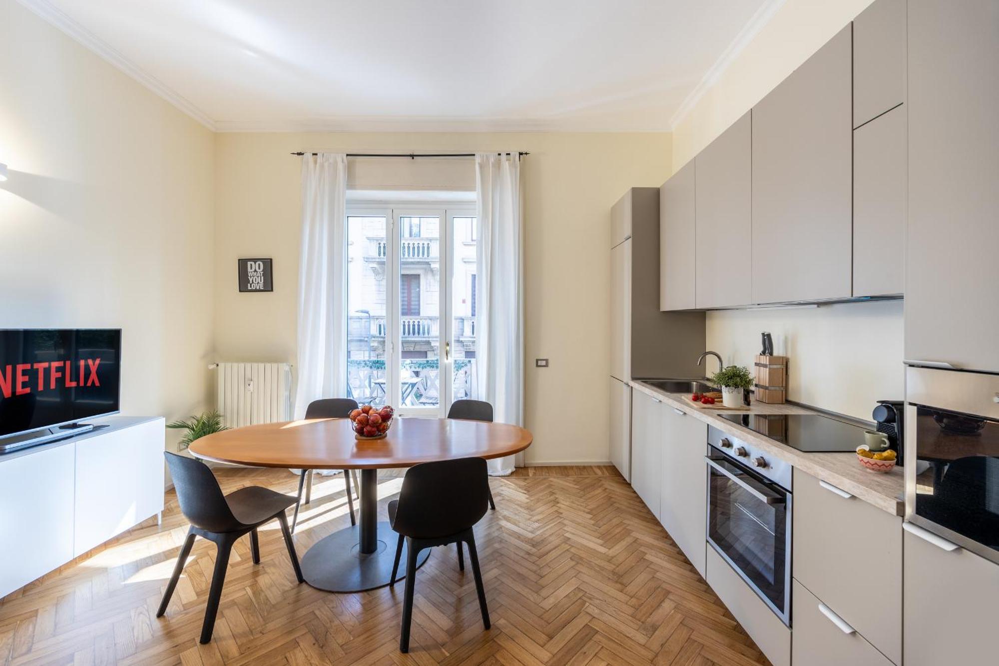 Navigli-Duomo - Prestige Apartment Netflix-Wifi Мілан Екстер'єр фото